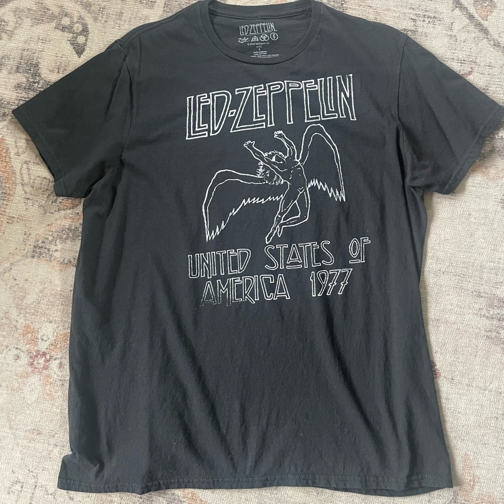 Led Zeppelin graphic tee